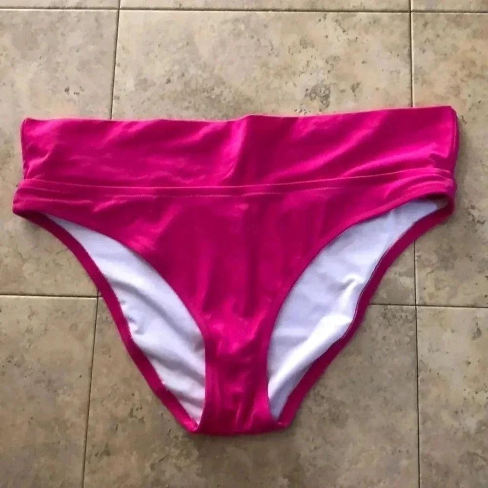 Victoria swim bottom